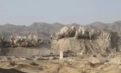 現(xiàn)在開采礦山都在用什么設(shè)備？