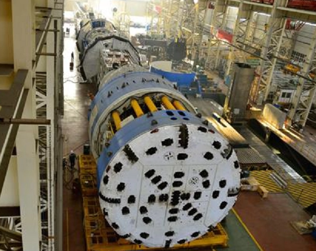 全斷面巖石掘進(jìn)機(jī) 全斷面巖石掘進(jìn)機(jī)