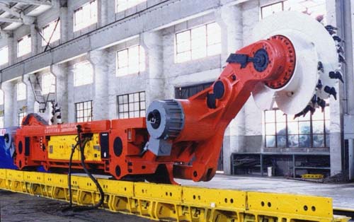 大修好的天地MG450/1020-QWD型，2010年出廠的采煤機(jī)一臺，可租可售