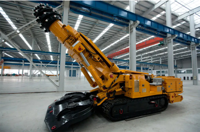 掘進(jìn)機(jī)履帶出現(xiàn)問(wèn)題的原因